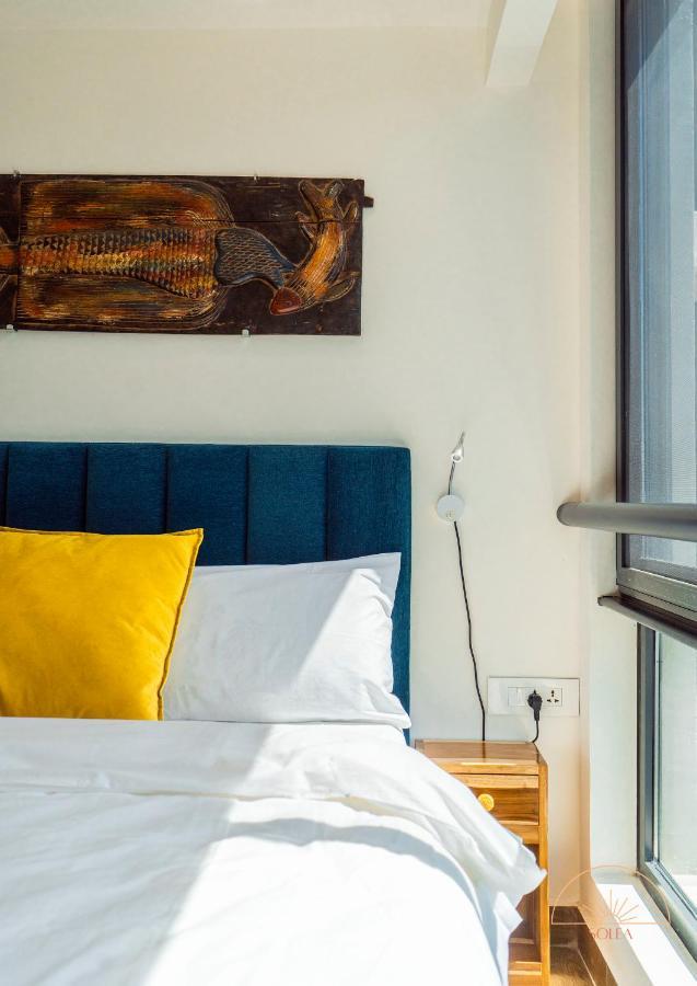 Solea 1 Bedroom Apartment - Central, Comfortable, Cozy, Balcony, Pool, Gym Accra Eksteriør billede