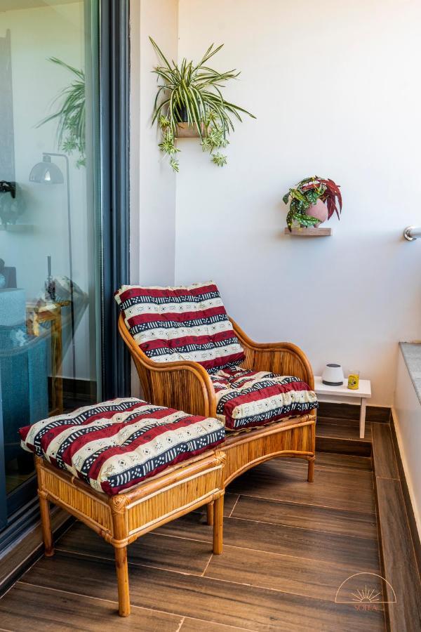 Solea 1 Bedroom Apartment - Central, Comfortable, Cozy, Balcony, Pool, Gym Accra Eksteriør billede